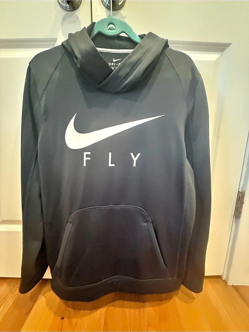 Nike Dri-FIT Fly hoodie Black & White Large